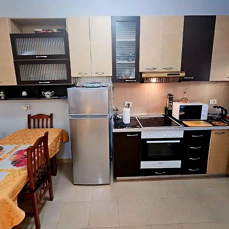 Skanderbeg Square Apartments Тирана Екстериор снимка